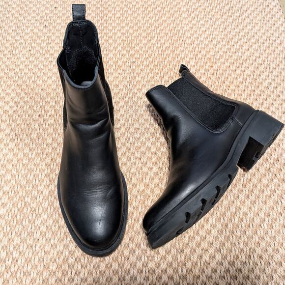LA CANADIENNE Conner Waterproof Ankle Leather Boot, Black, US 7, Used Once $498 - Picture 1 of 10